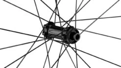 Set De Roues En Carbone Sixty All-Road Disc Center Lock 28" 11 Set De Roues En Carbone Sixty All-Road Disc Center Lock 28" -Magasin De Vélos 313392