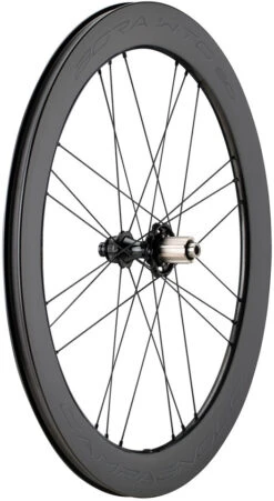 Campagnolo® Set De Roues En Carbone Bora WTO 60 Disc Center Lock 28" 13 Campagnolo® Set De Roues En Carbone Bora WTO 60 Disc Center Lock 28" -Magasin De Vélos 340511