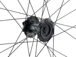 E-thirteen Set De Roues En Carbone LG1 Race Enduro Boost 27,5" 13 E-thirteen Set De Roues En Carbone LG1 Race Enduro Boost 27,5" -Magasin De Vélos 400569